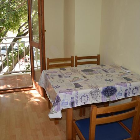 Apartmani Roko Дрвеник Екстер'єр фото