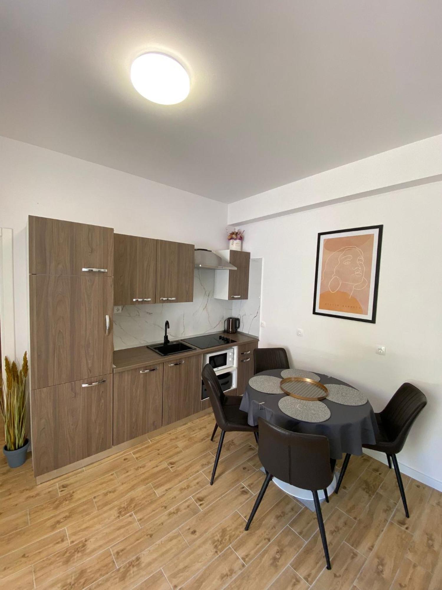 Apartmani Roko Дрвеник Екстер'єр фото