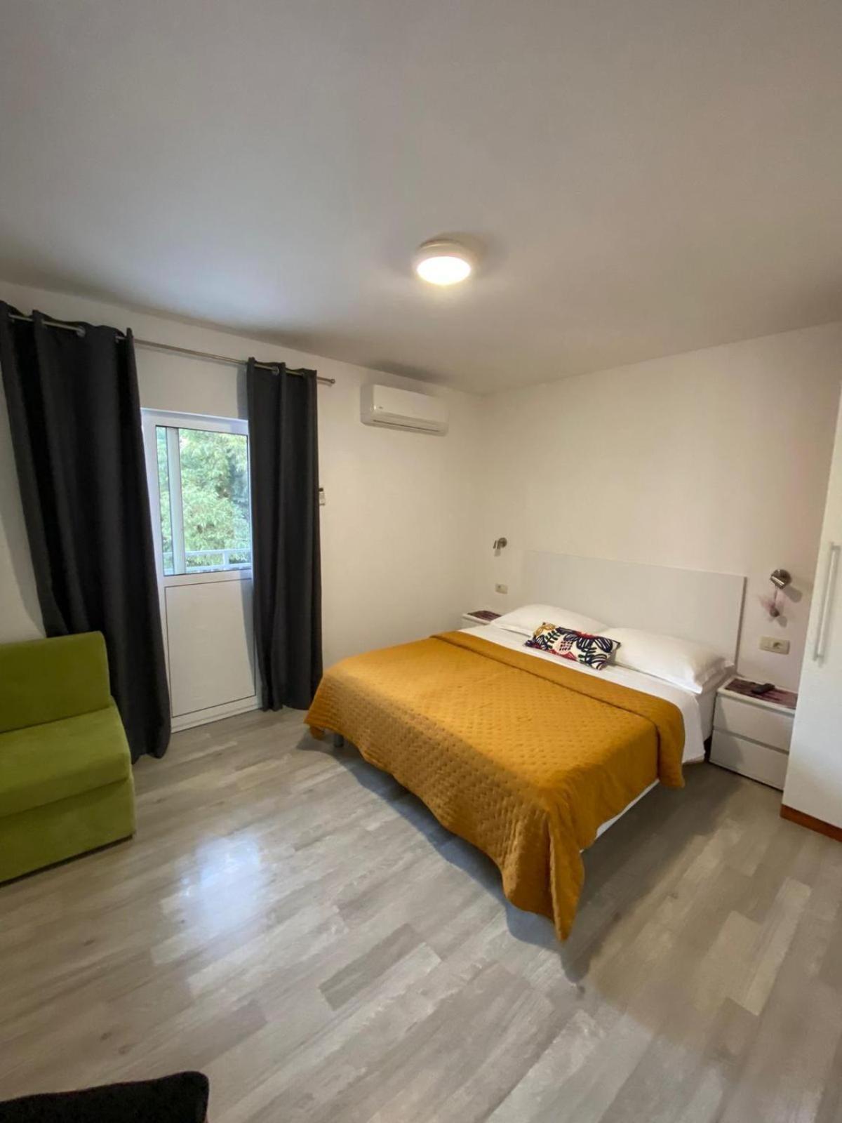 Apartmani Roko Дрвеник Екстер'єр фото