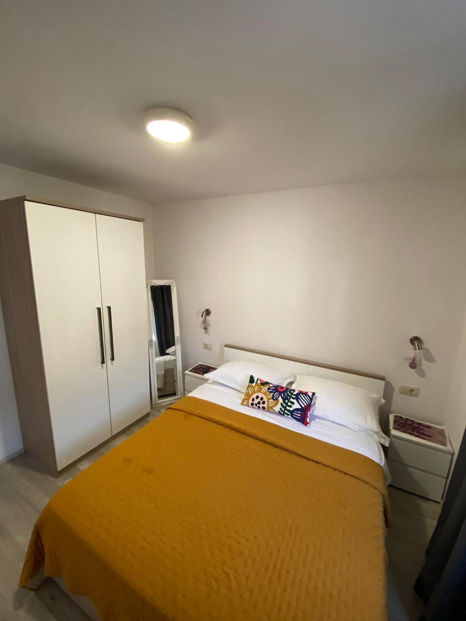 Apartmani Roko Дрвеник Екстер'єр фото