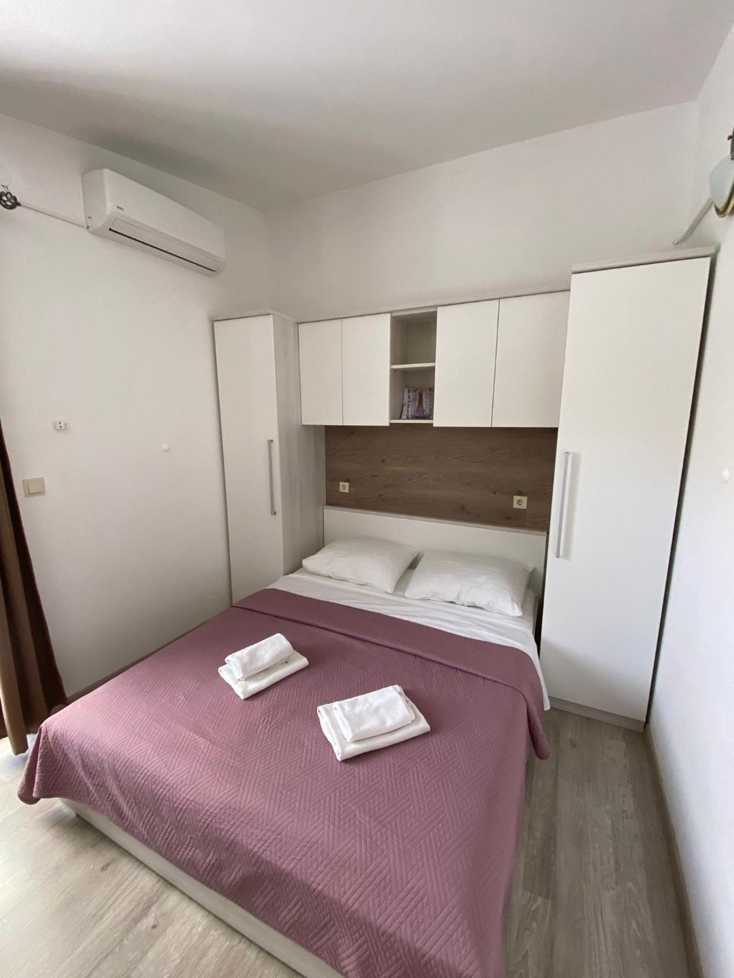 Apartmani Roko Дрвеник Екстер'єр фото
