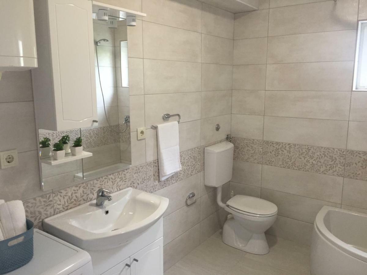 Apartmani Roko Дрвеник Екстер'єр фото