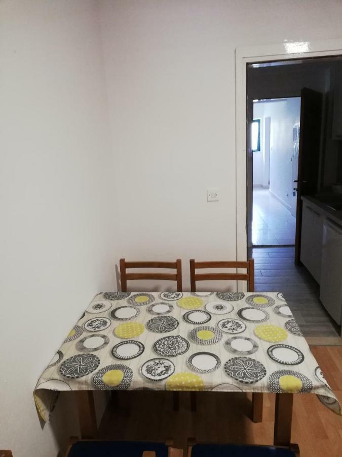 Apartmani Roko Дрвеник Екстер'єр фото
