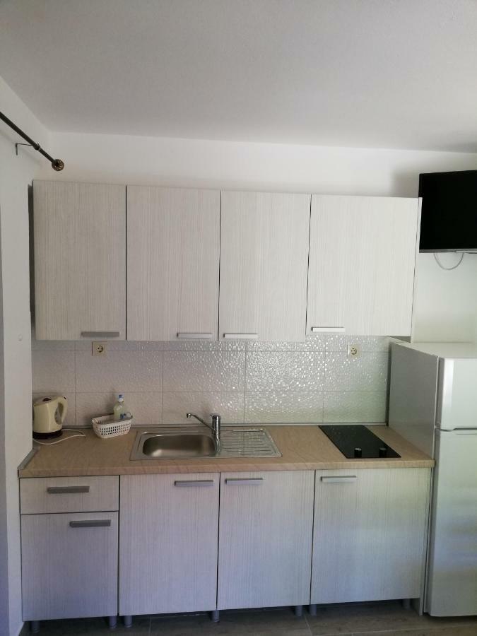 Apartmani Roko Дрвеник Екстер'єр фото